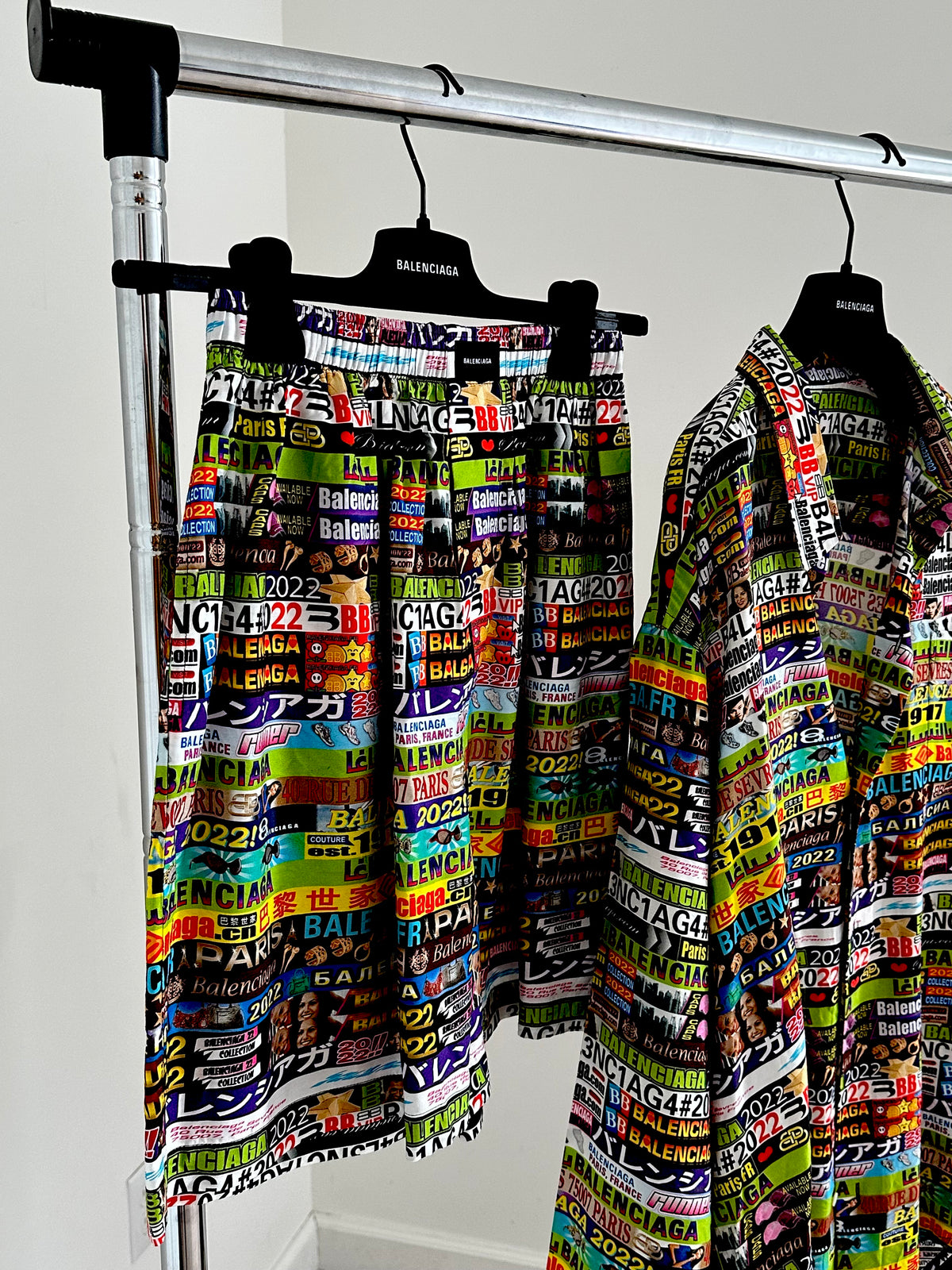 USADO - Camisa y pantalones cortos Balenciaga