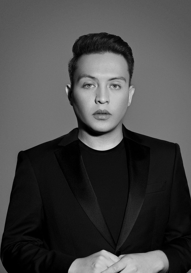 Alexander Oliveros
