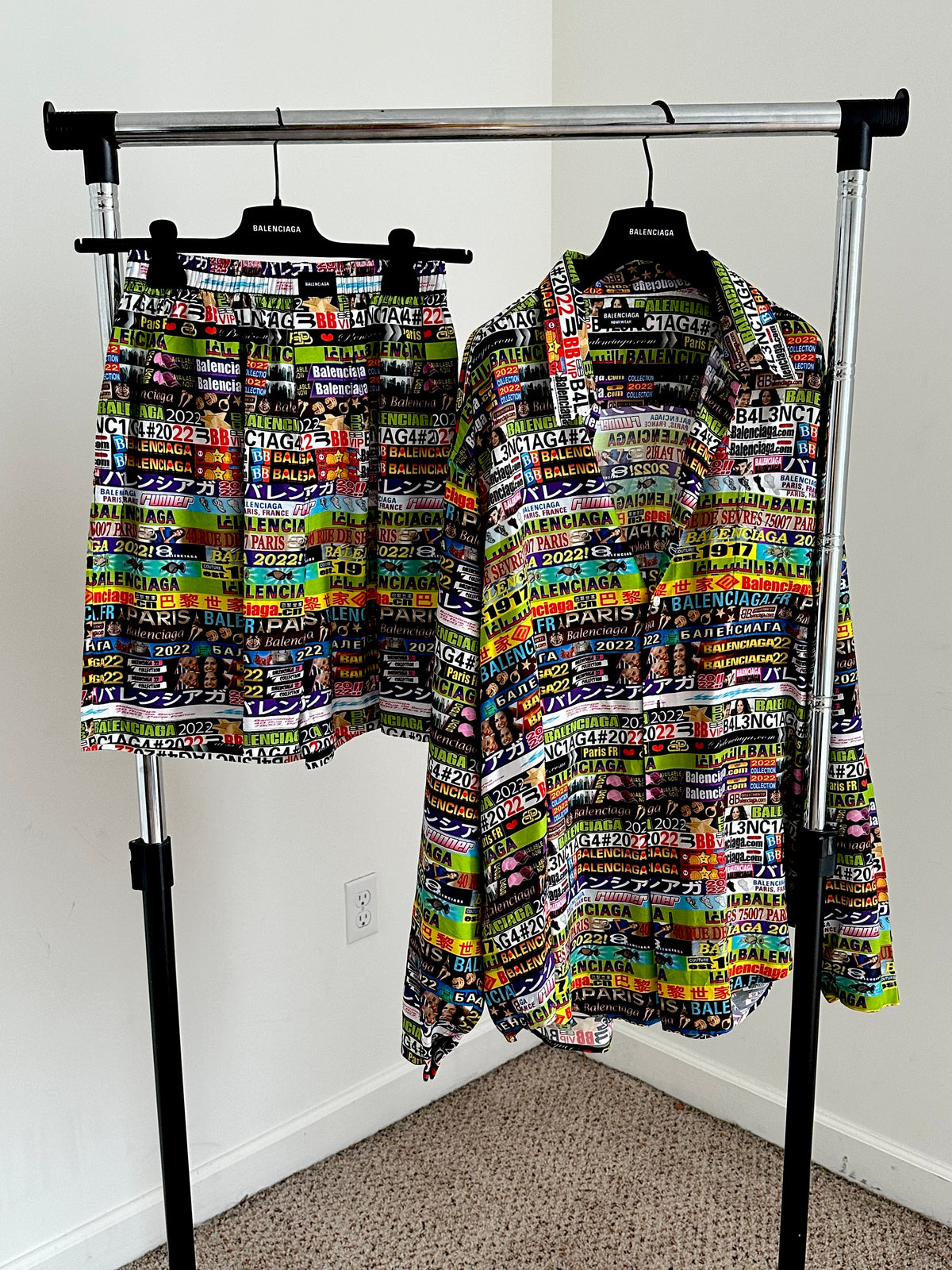 USADO - Camisa y pantalones cortos Balenciaga